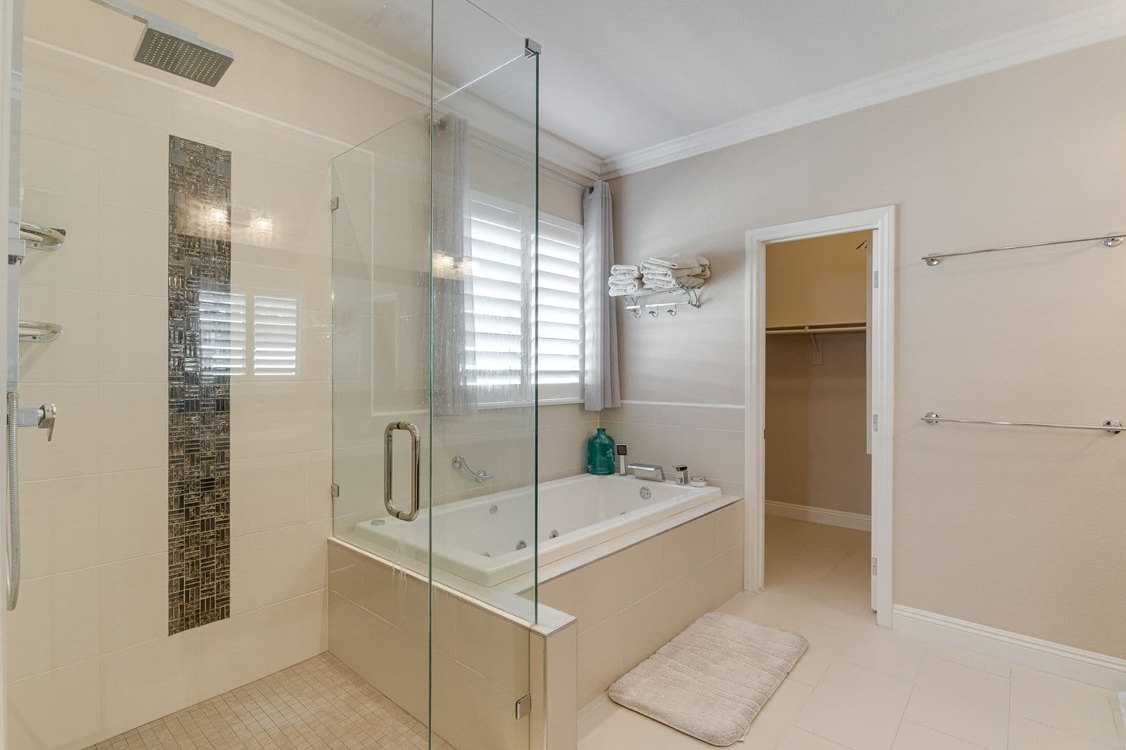 Las Vegas House: 10708 Cliff Mountain Ave