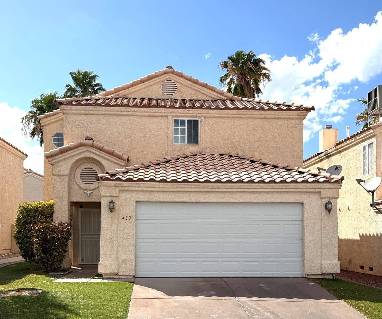 Las Vegas House: 433 Jubilation Drive