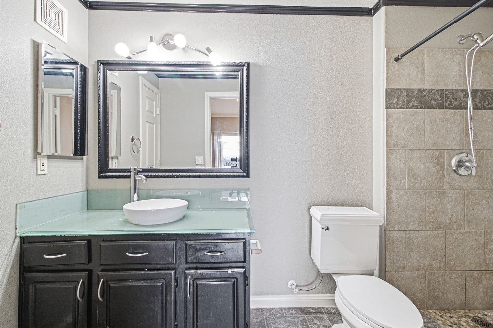 North Las Vegas House: 5855 Valley Dr