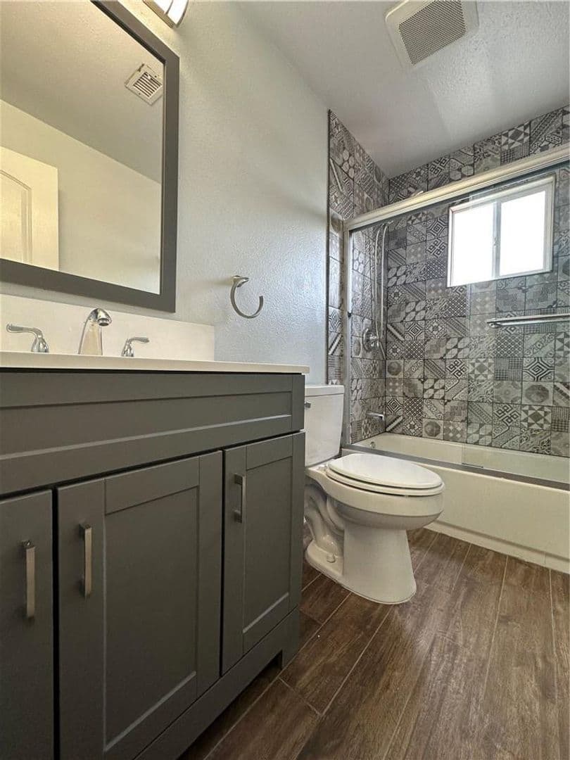 Las Vegas House: 625 North 11th Street Unit#C