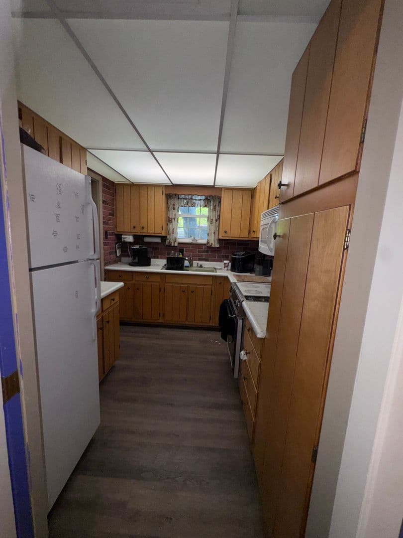 Boulder City House: 648 Utah