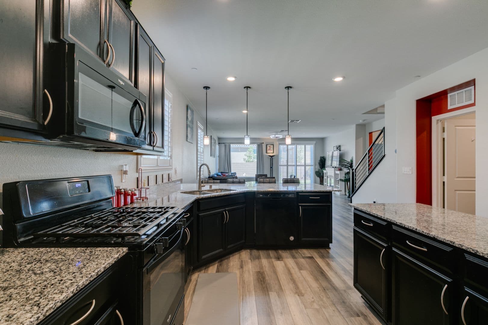 Henderson House: 3496 Calentina Ave