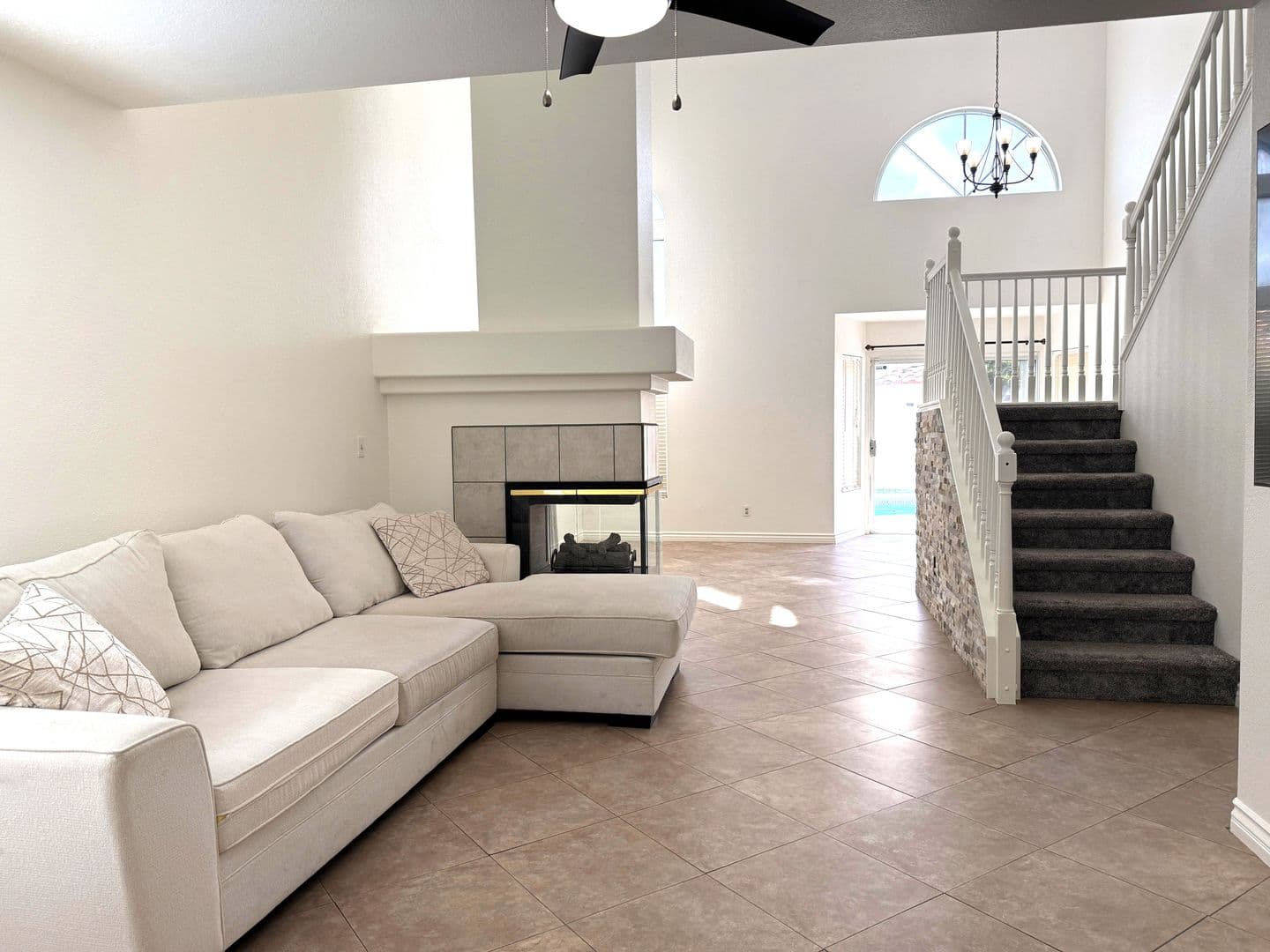 Las Vegas House: 433 Jubilation Drive