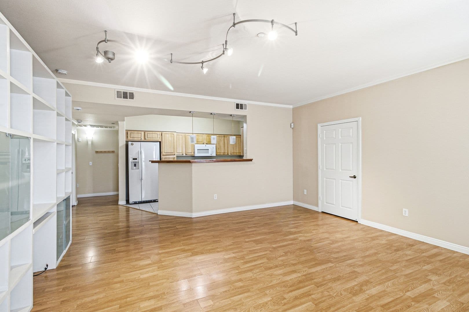 North Las Vegas House: 5855 Valley Dr
