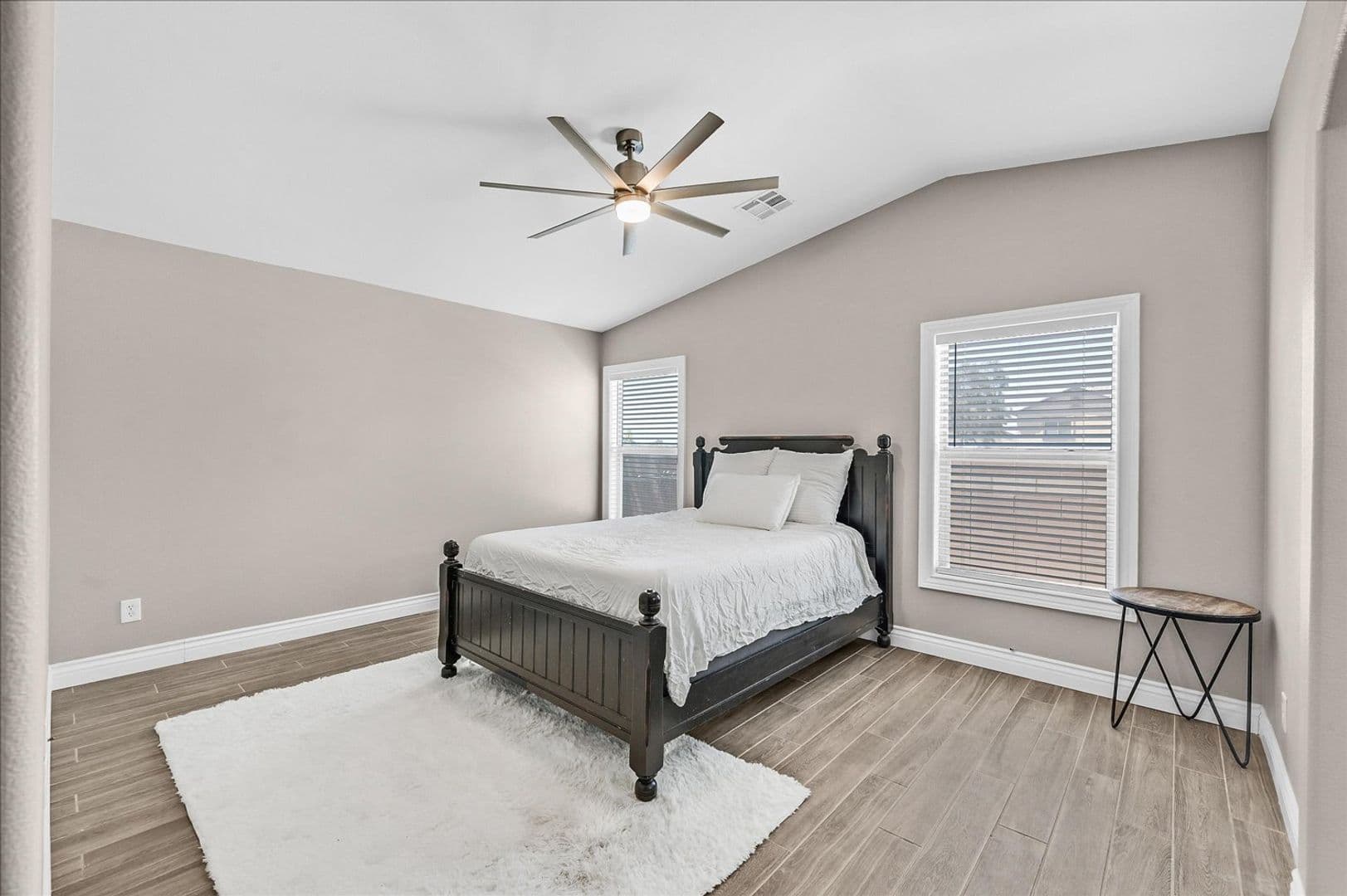 Las Vegas House: 1464 Amitola Ave