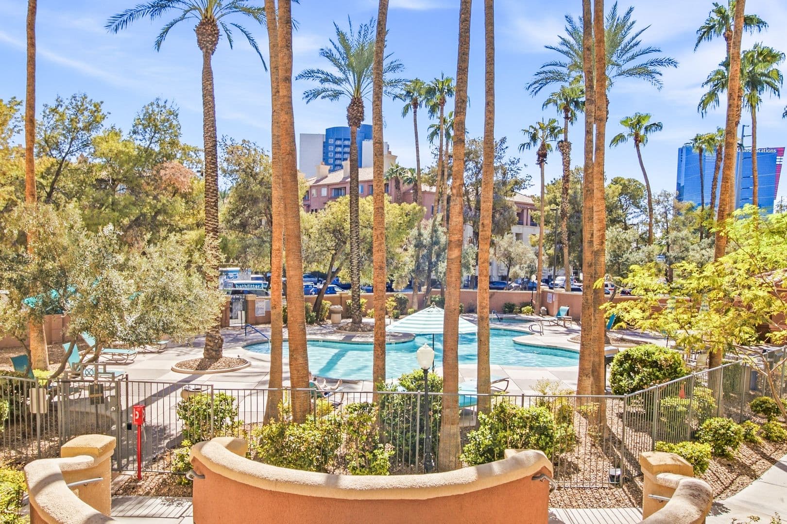 Las Vegas House: 210 E Flamingo Rd #330