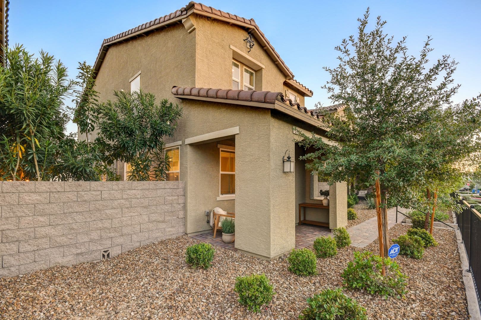 Henderson House: 3568 Anastagio Lane