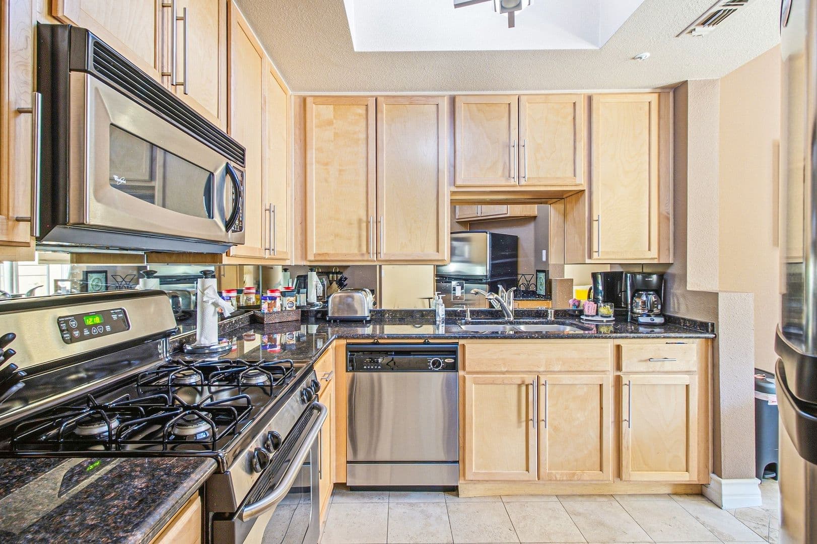 Las Vegas House: 210 E Flamingo Rd #330
