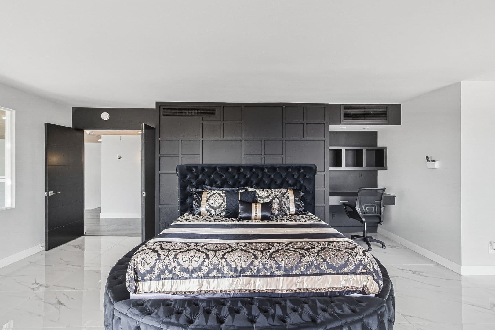 Las Vegas House: 3111 Bel Air #28H