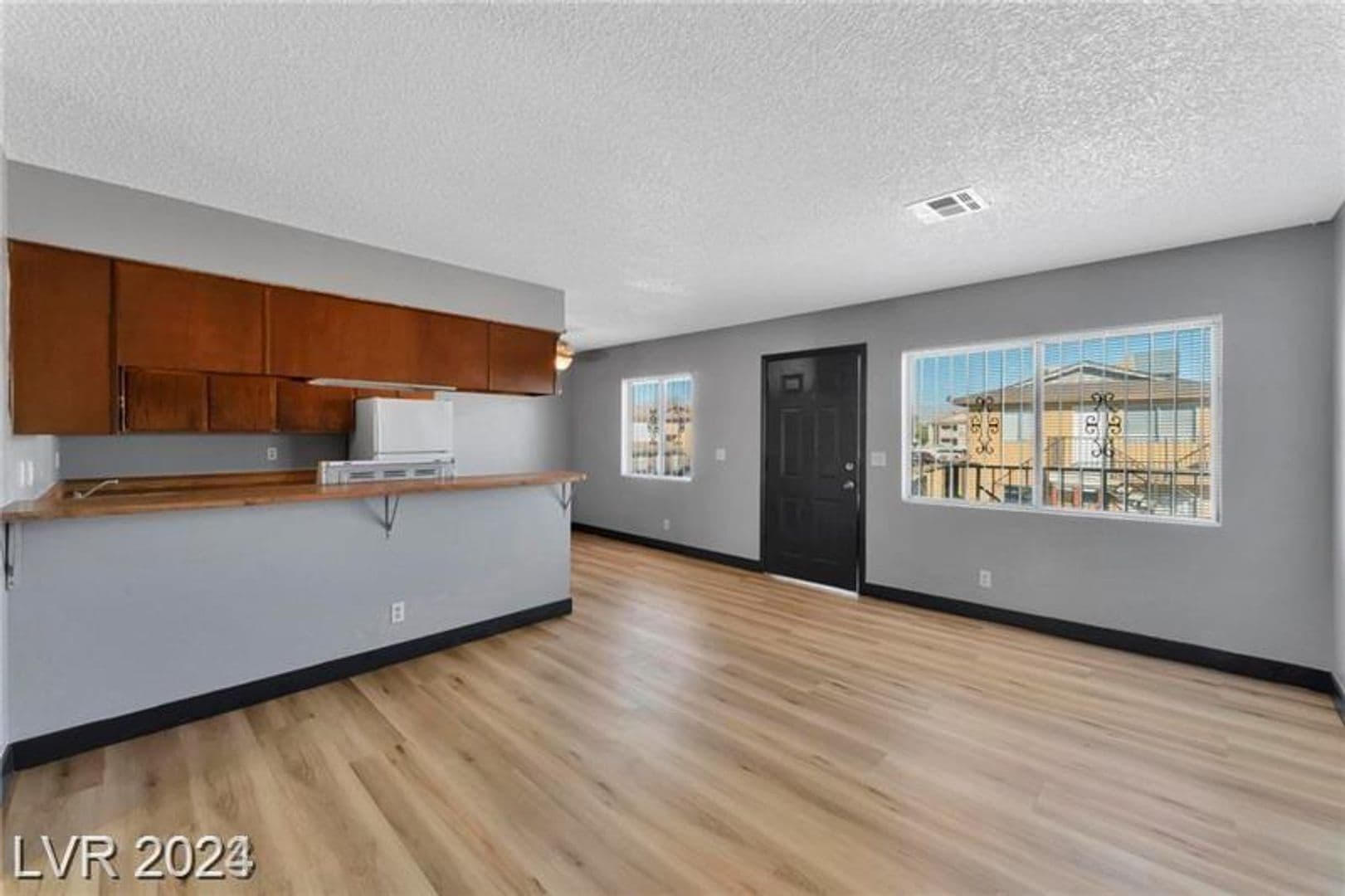 Las Vegas House: 1641 N Lamont St