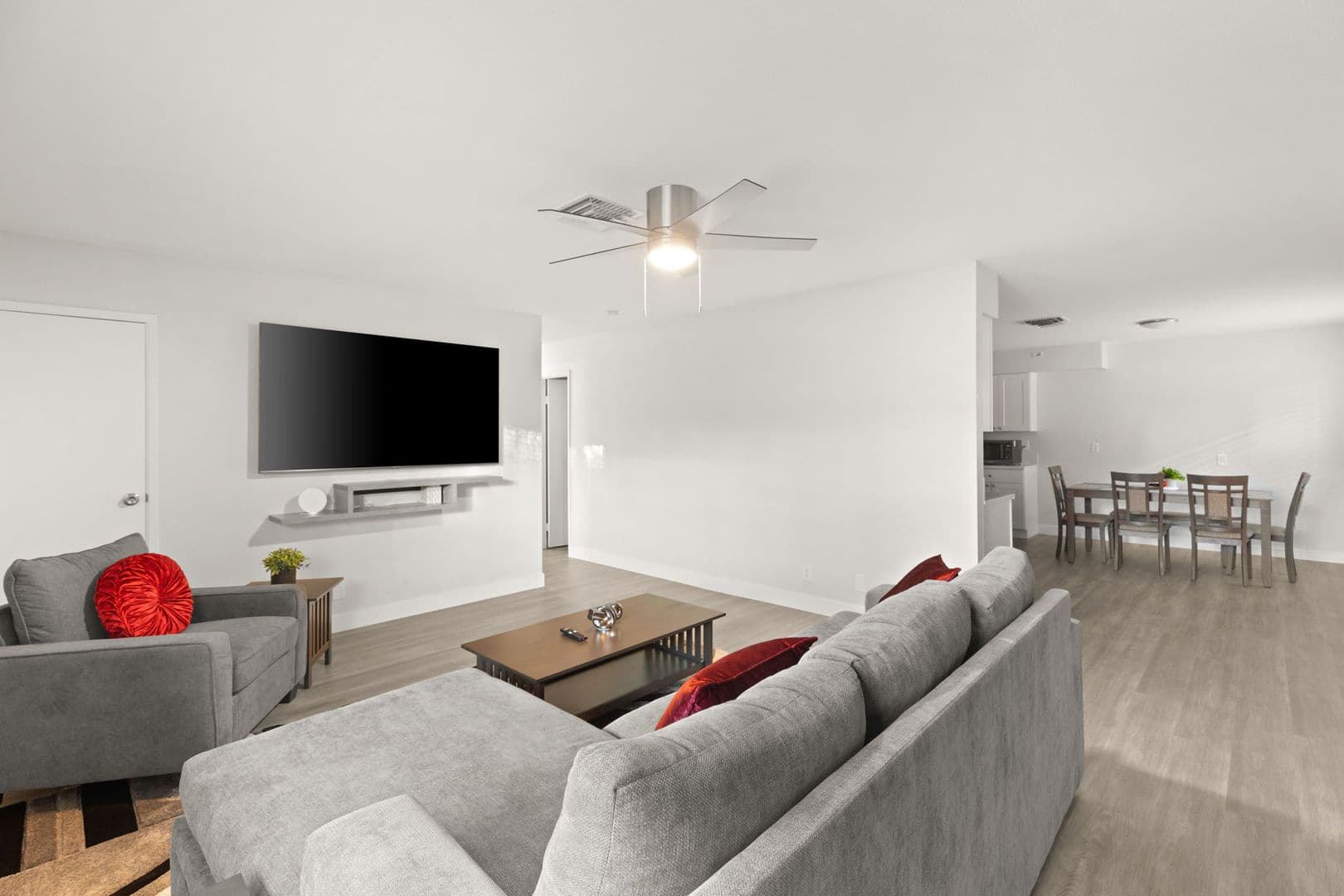 Las Vegas House: 615 S 10th St Unit A
