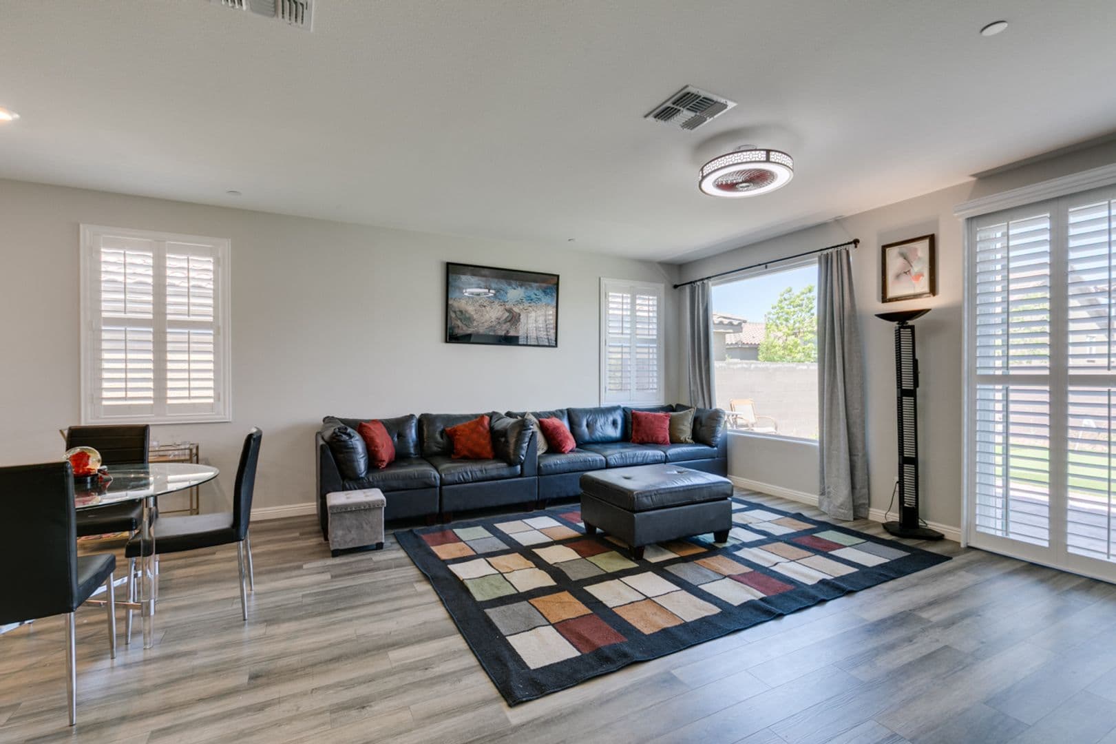 Henderson House: 3496 Calentina Ave