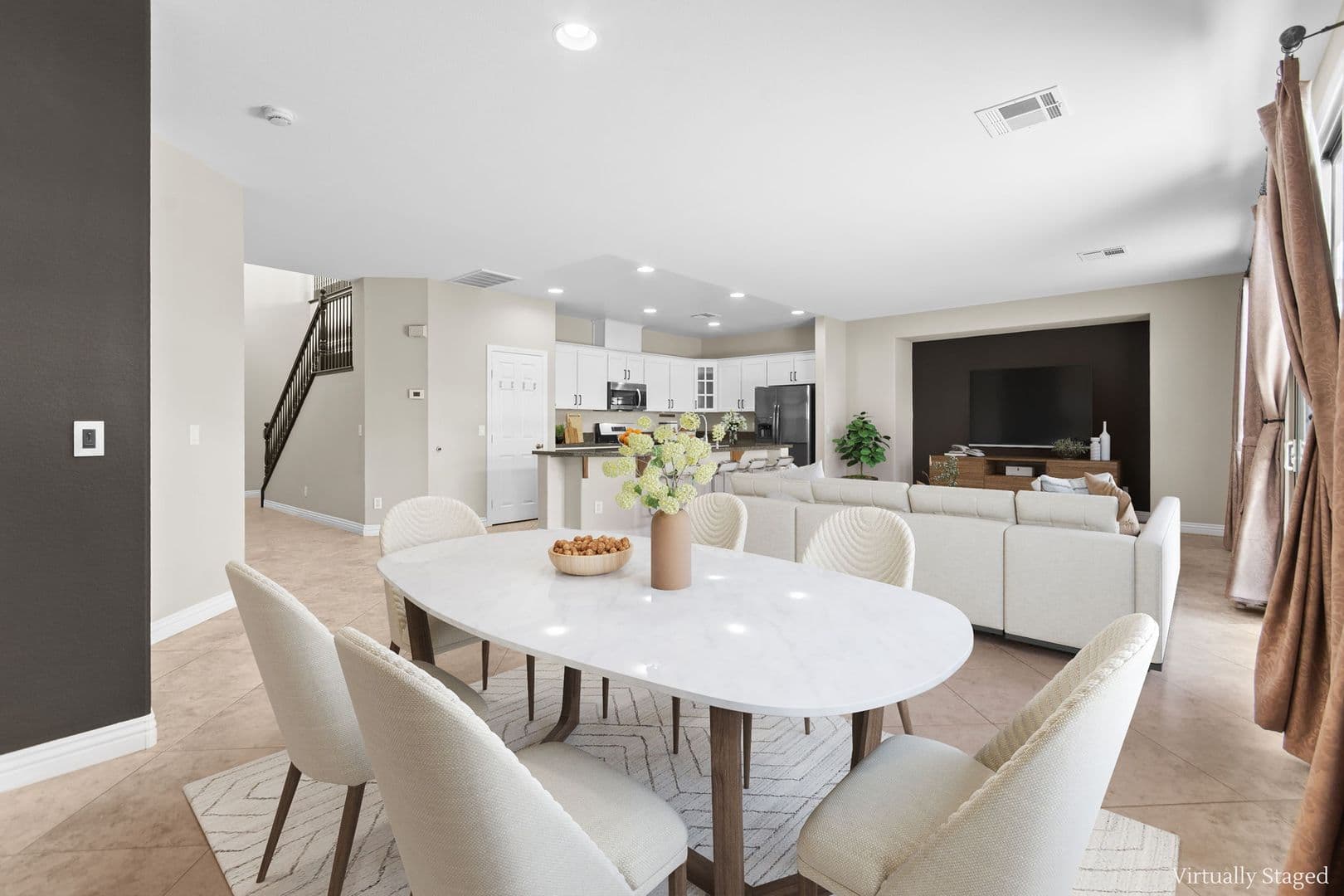 Las Vegas House: 7568 Stray Horse Ave
