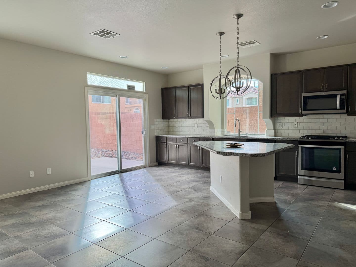 Las Vegas House: 10164 Cascadia Creek Street