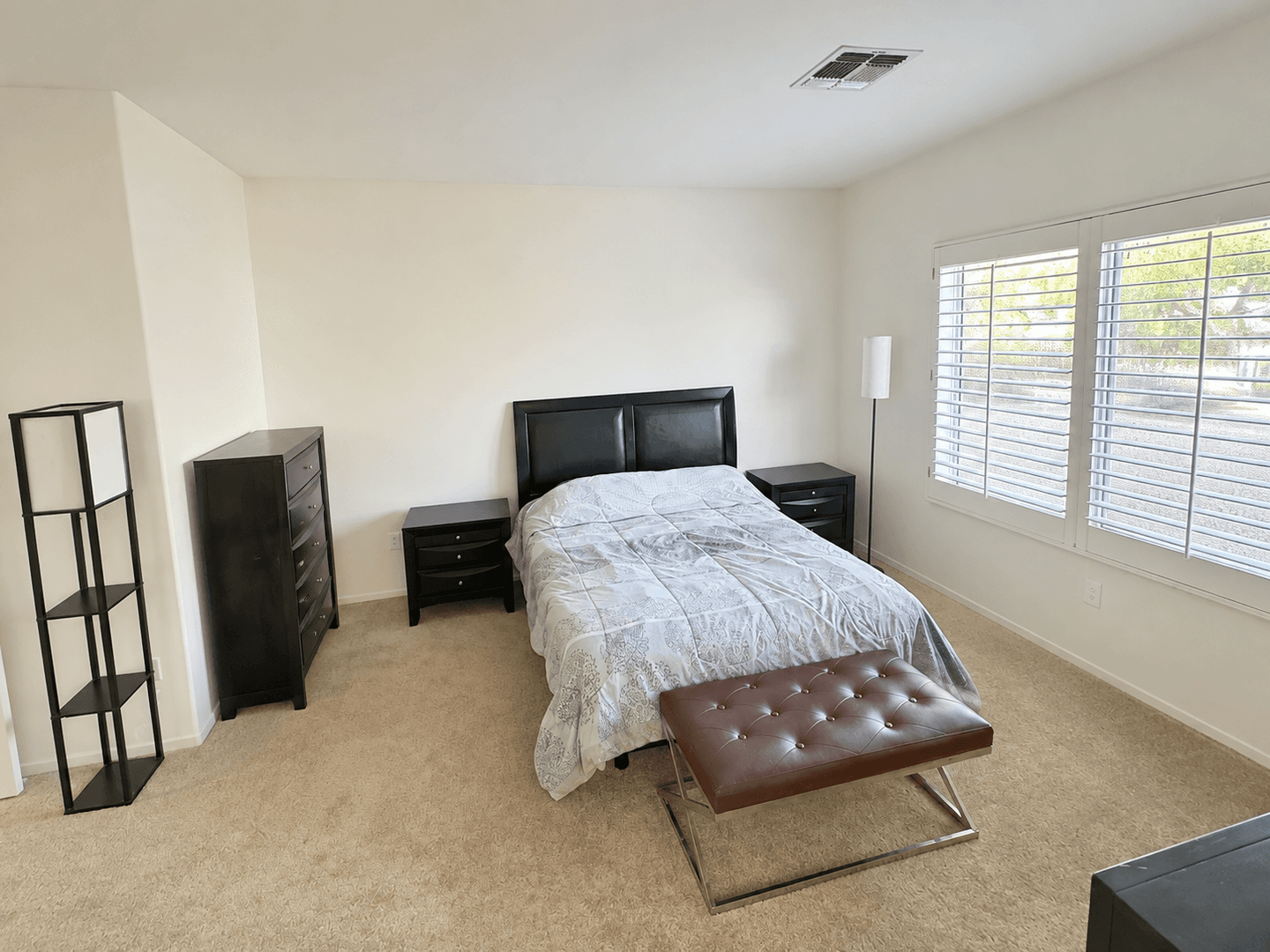 Henderson House: 1935 Valley Center Dr