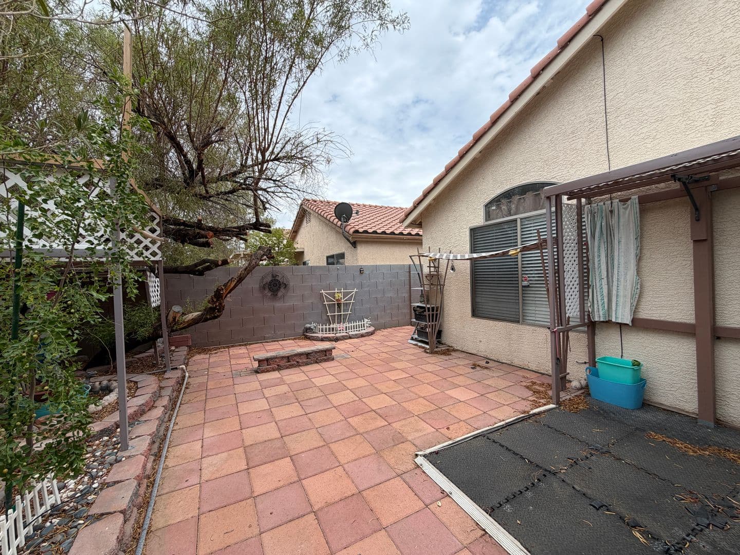 Las Vegas House: 868 Worrell Avenue
