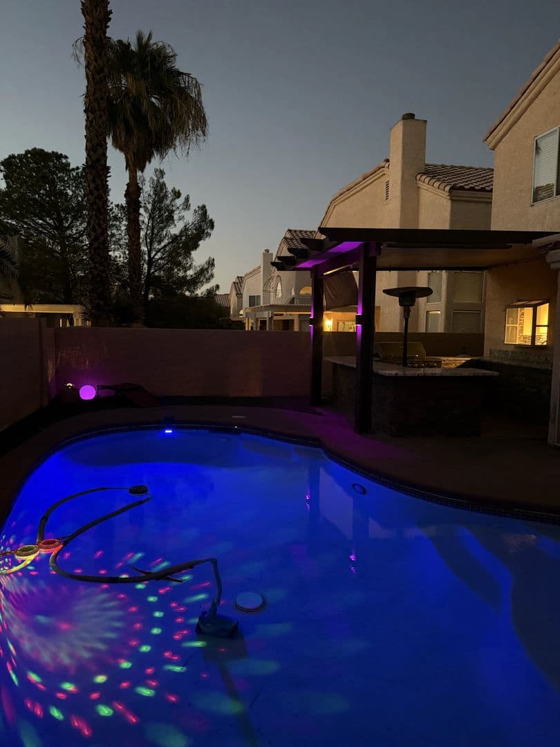Las Vegas House: 433 Jubilation Drive
