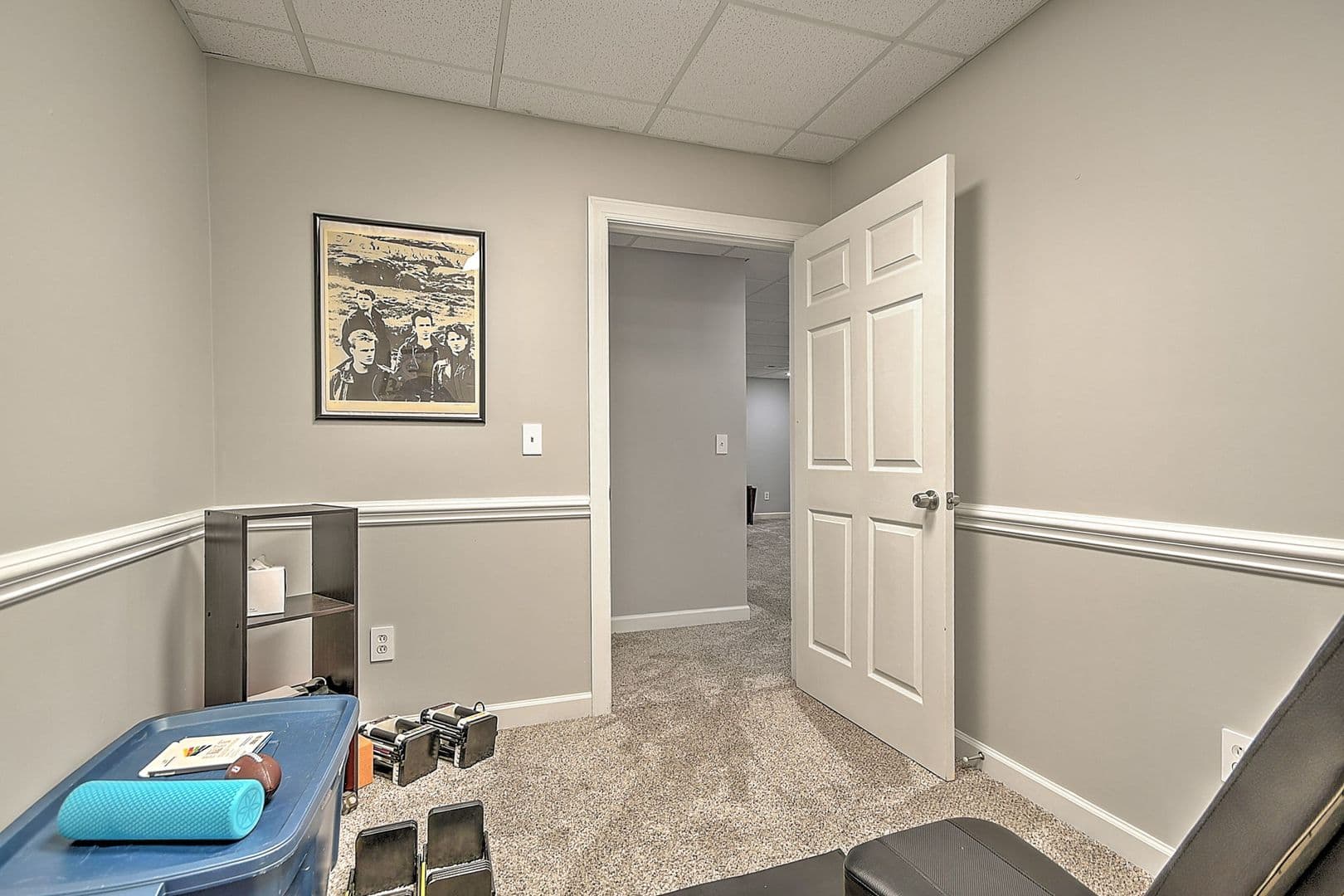 johnson city House: 9 wayland court