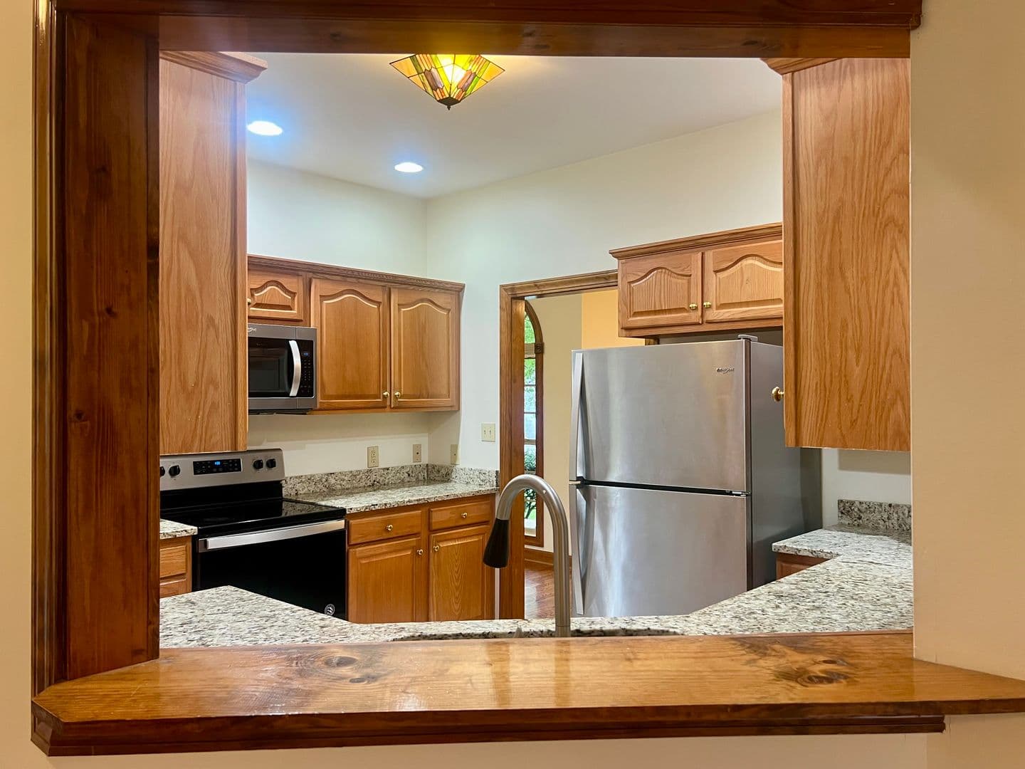 Johnson City House: 1212 Ridgewood Ct