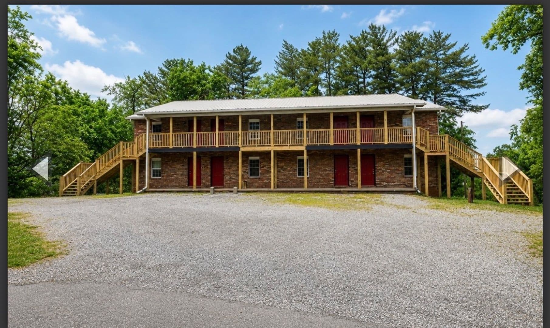 Church Hill Apartment: 116 Highland Ave