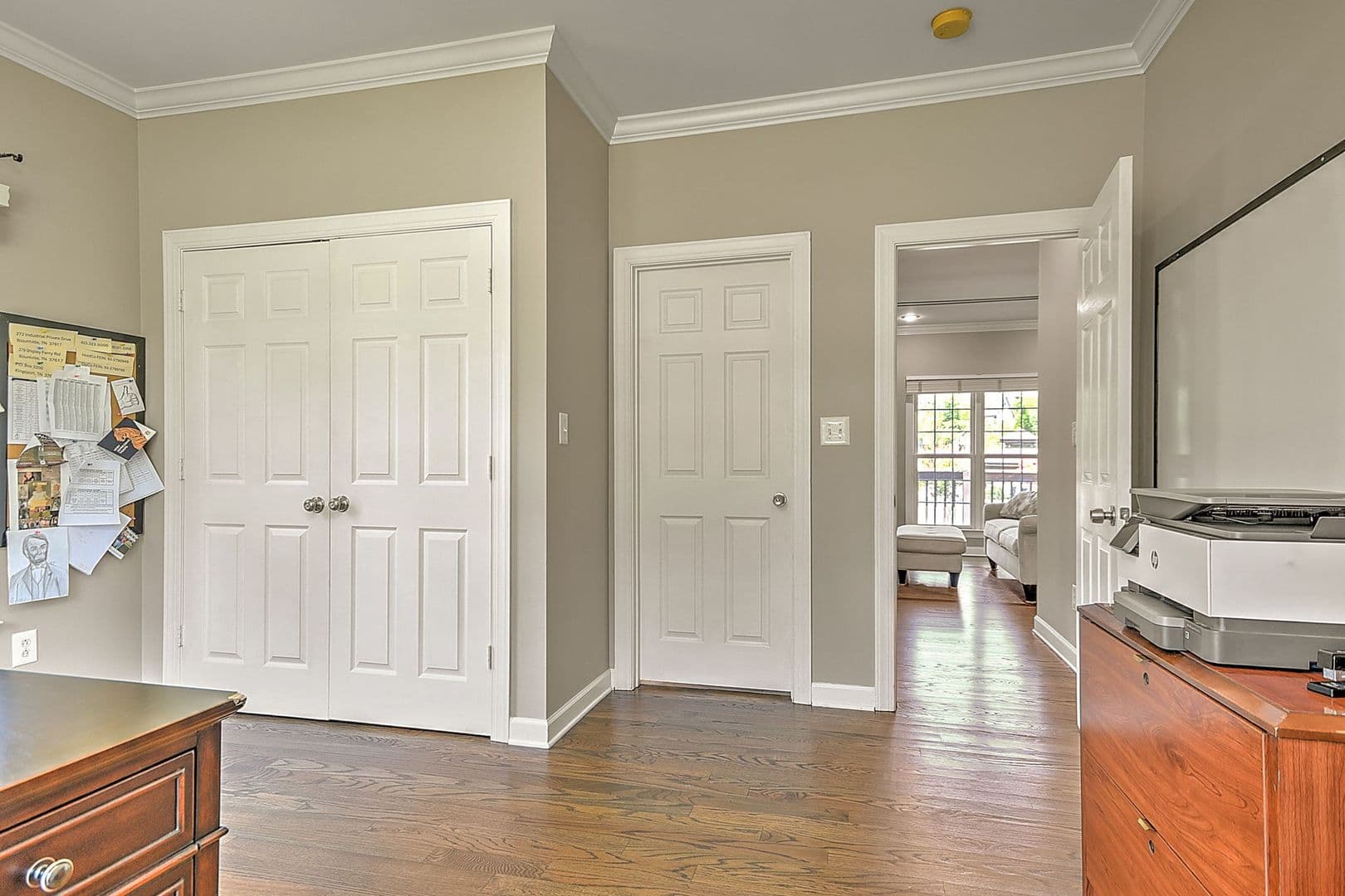 johnson city House: 9 wayland court