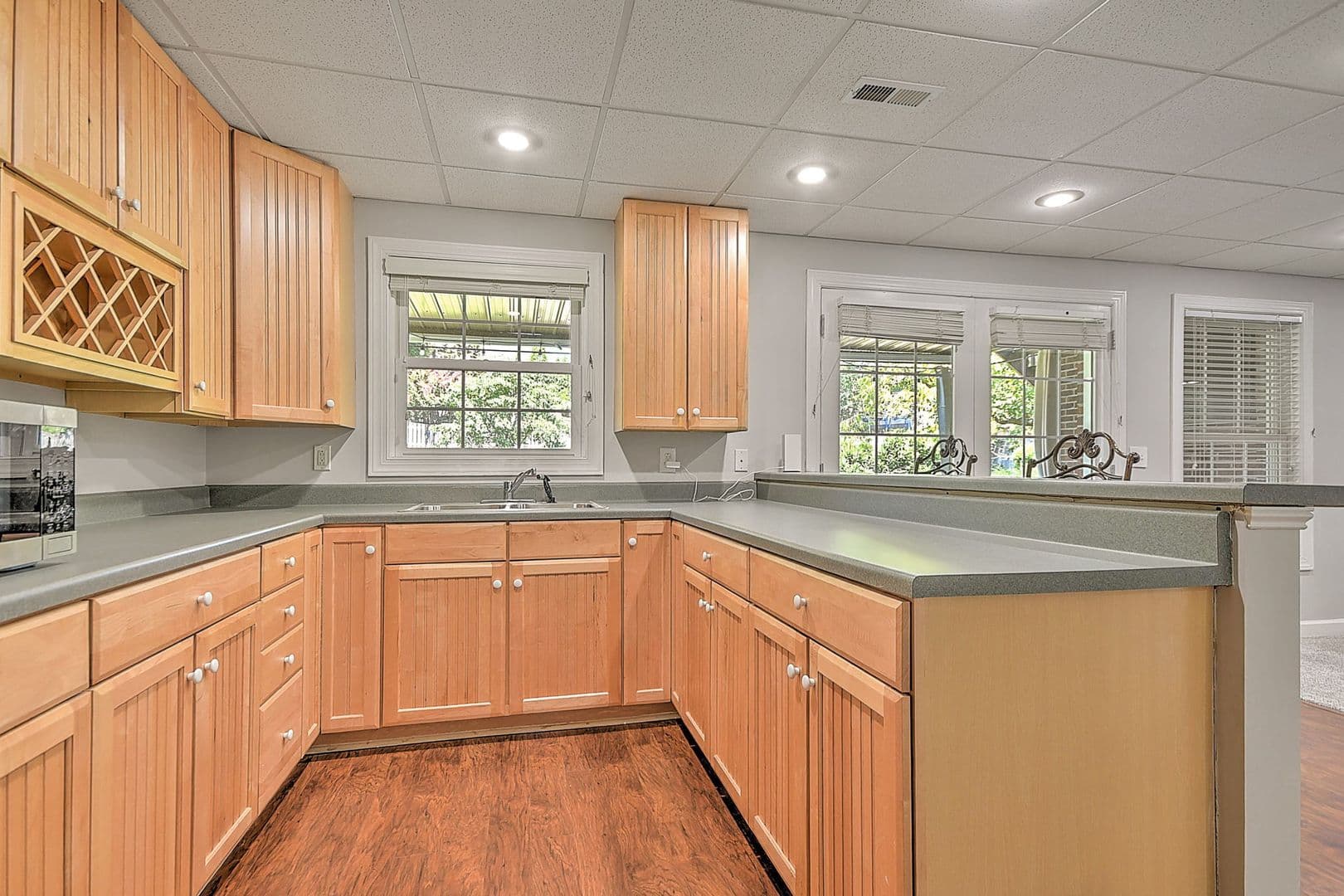johnson city House: 9 wayland court