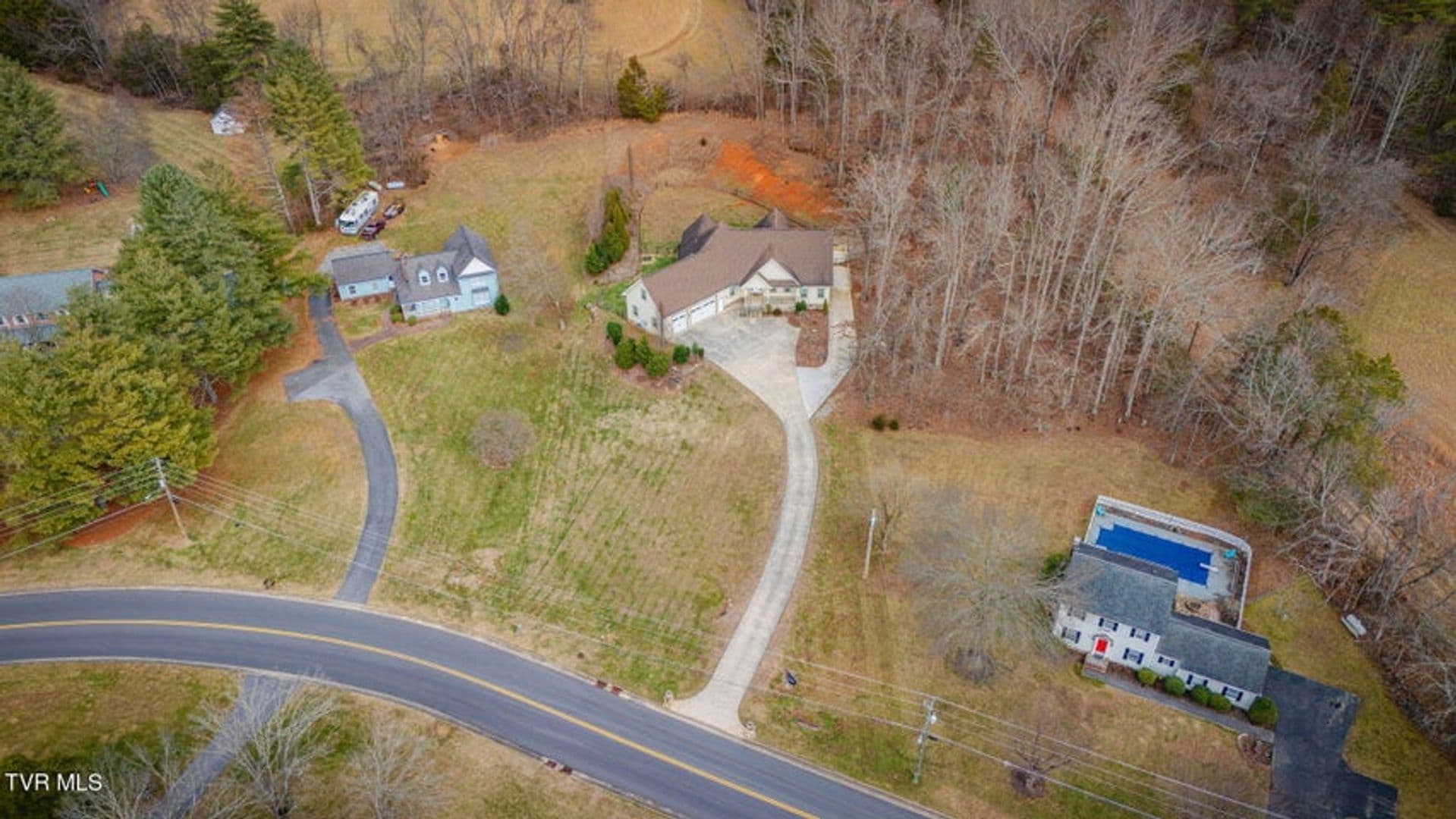 Elizabethton House: 721 Powder Branch Rd.