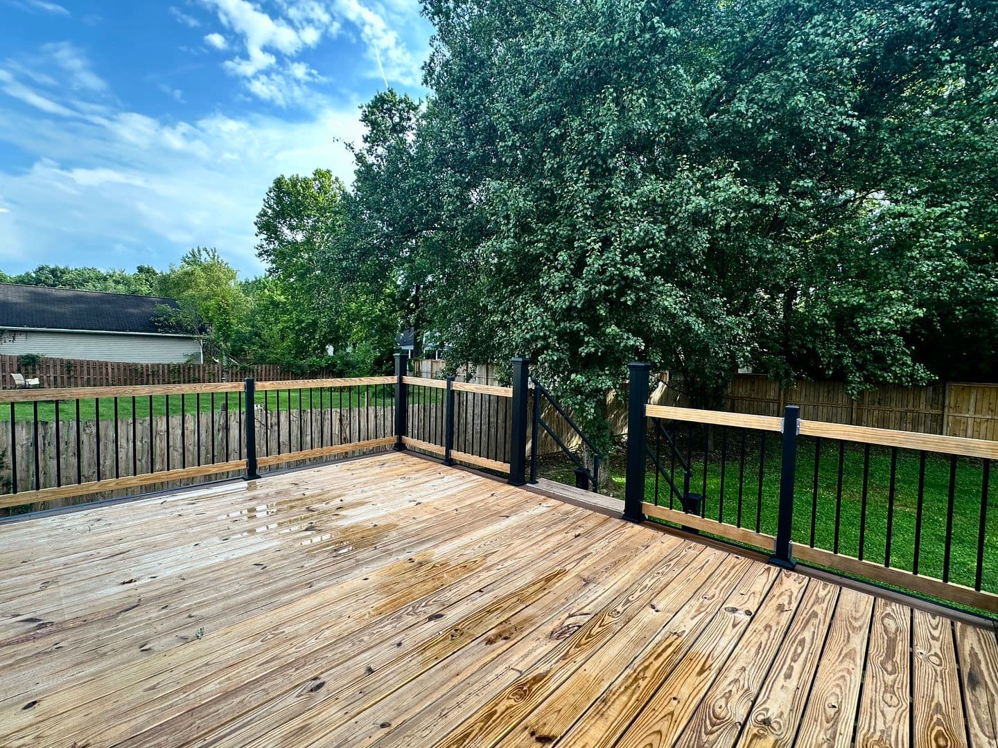 Louisville House: 1416 Hagen Road