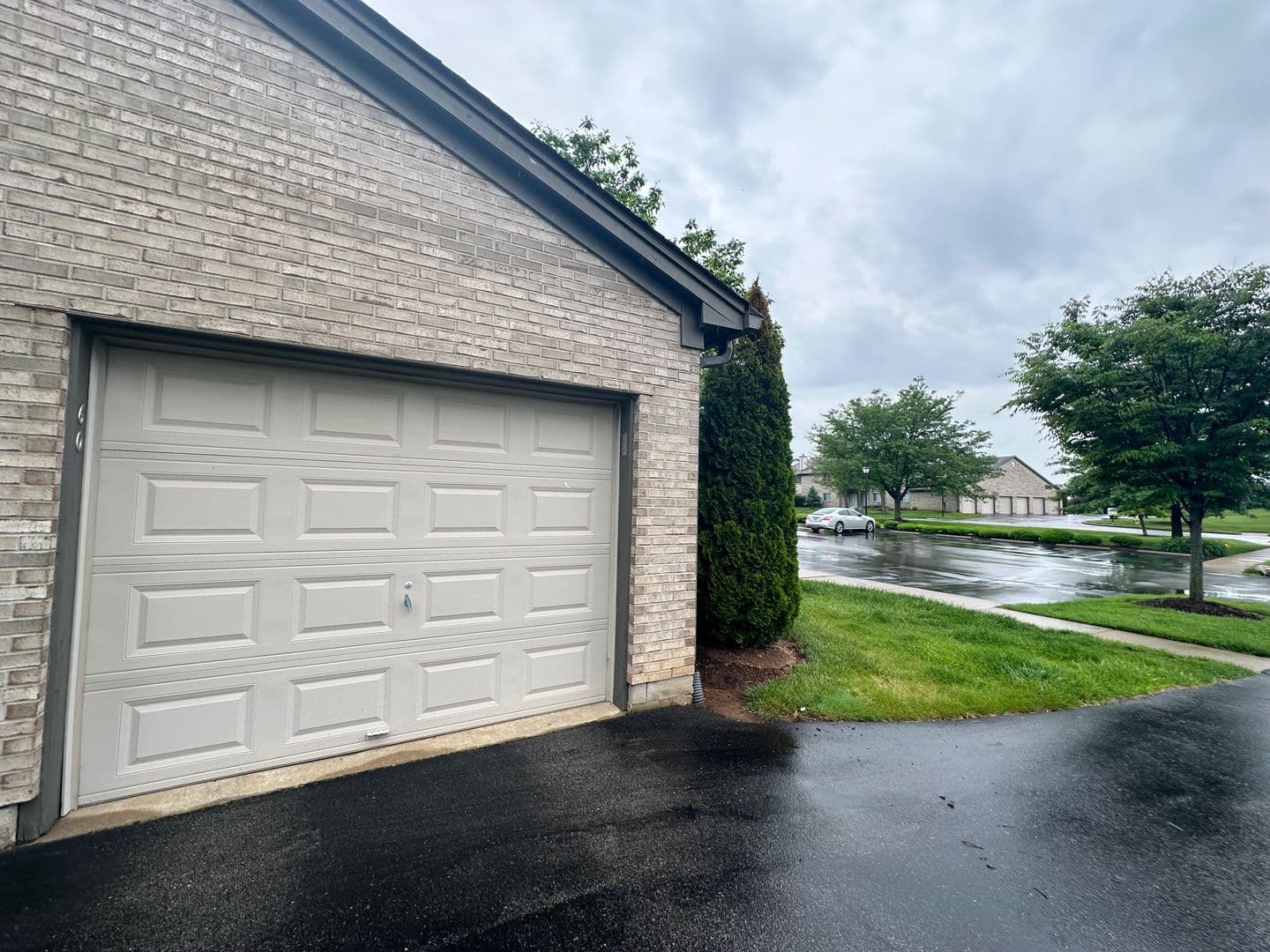 Louisville Condo: 10301 Trotters Pointe Dr #201