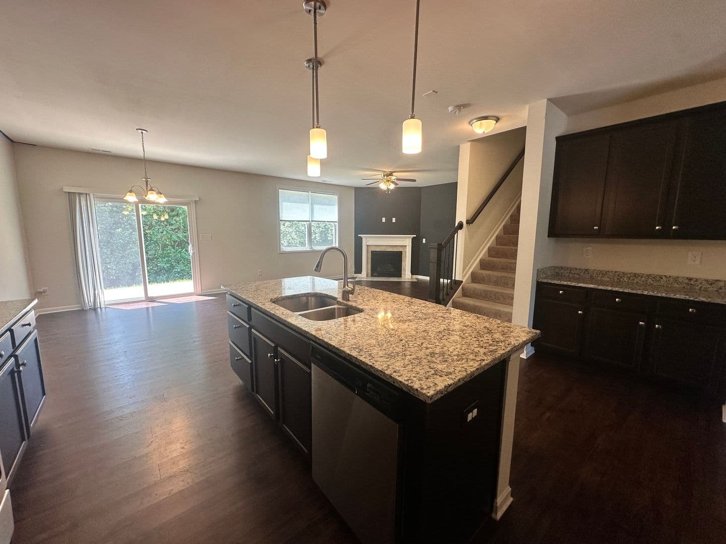 Louisvile House: 11812 Beacon Ct
