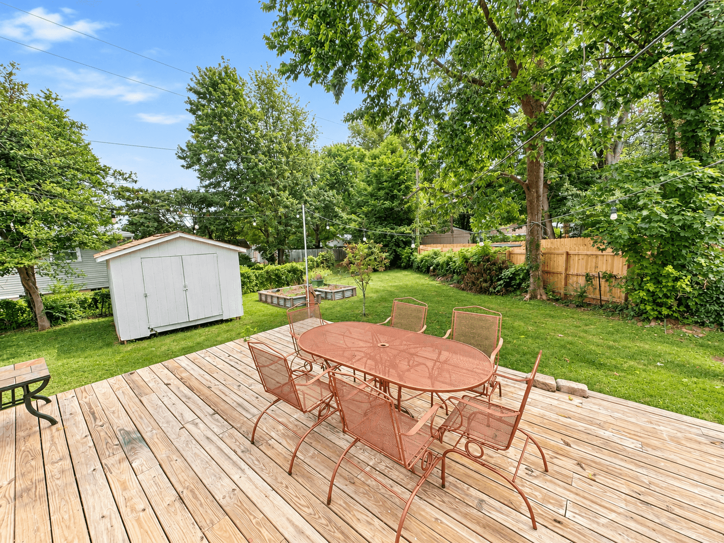 Louisville House: 3023 Lynnwood Way