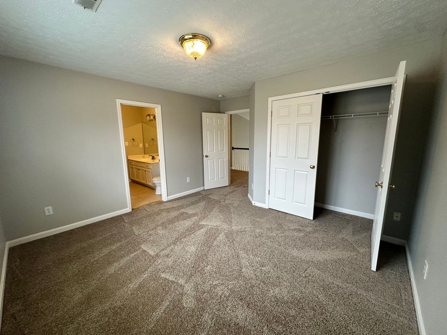 Prospect House: 9215 Eminence Court