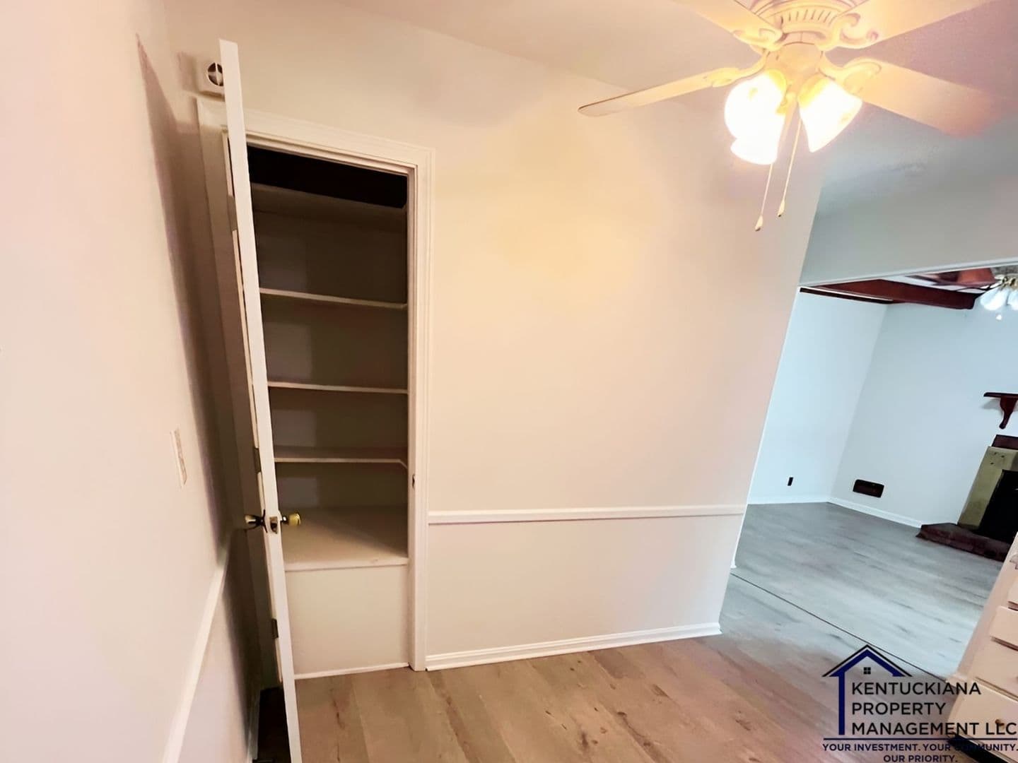 Louisville House: 9400 Habersham Dr