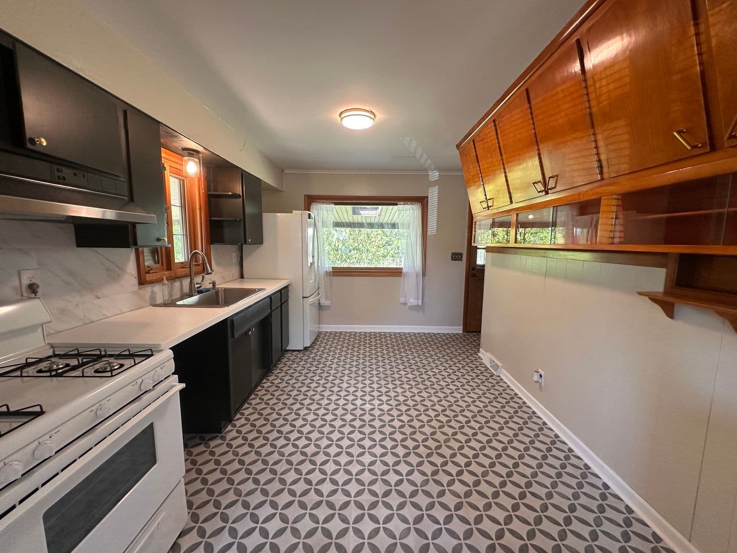 Louisville House: 4806 Imperial Terrace