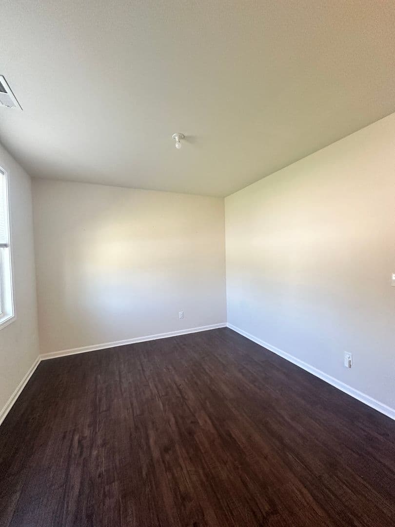 Louisvile House: 11812 Beacon Ct