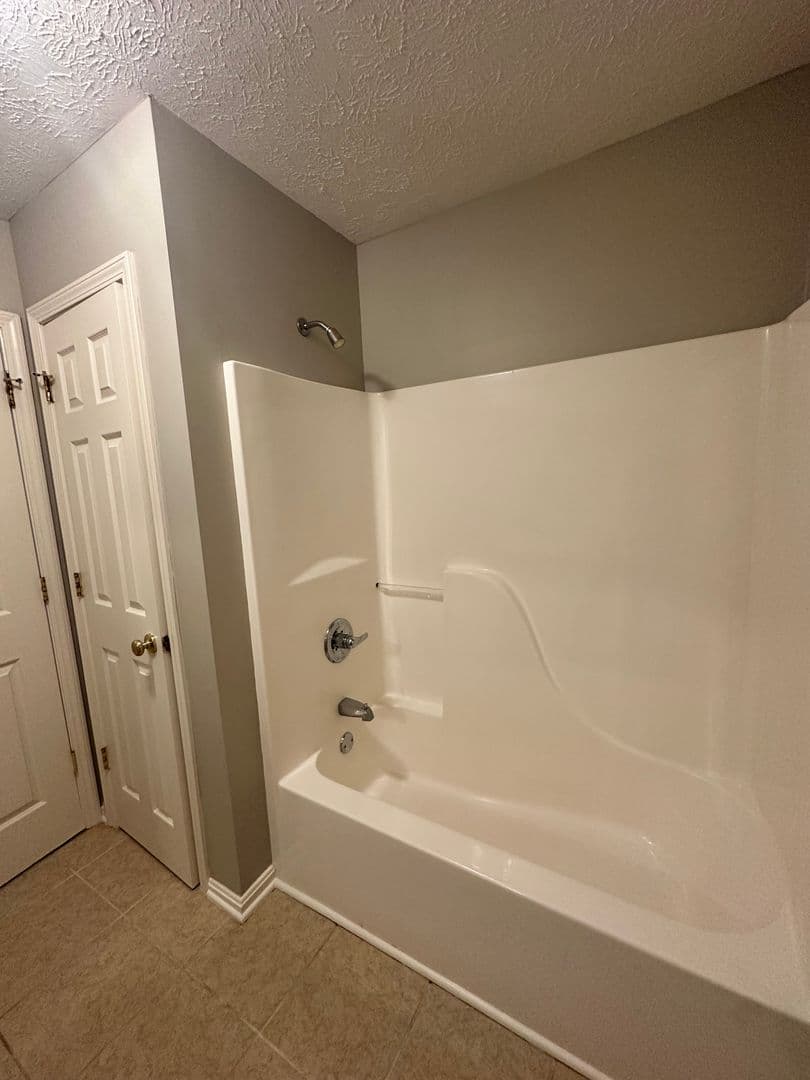 Prospect House: 9215 Eminence Court