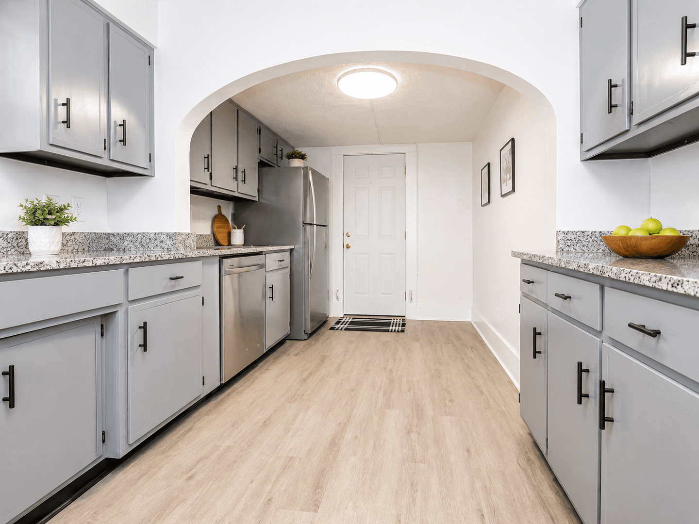 Louisville House: 433 Atwood St