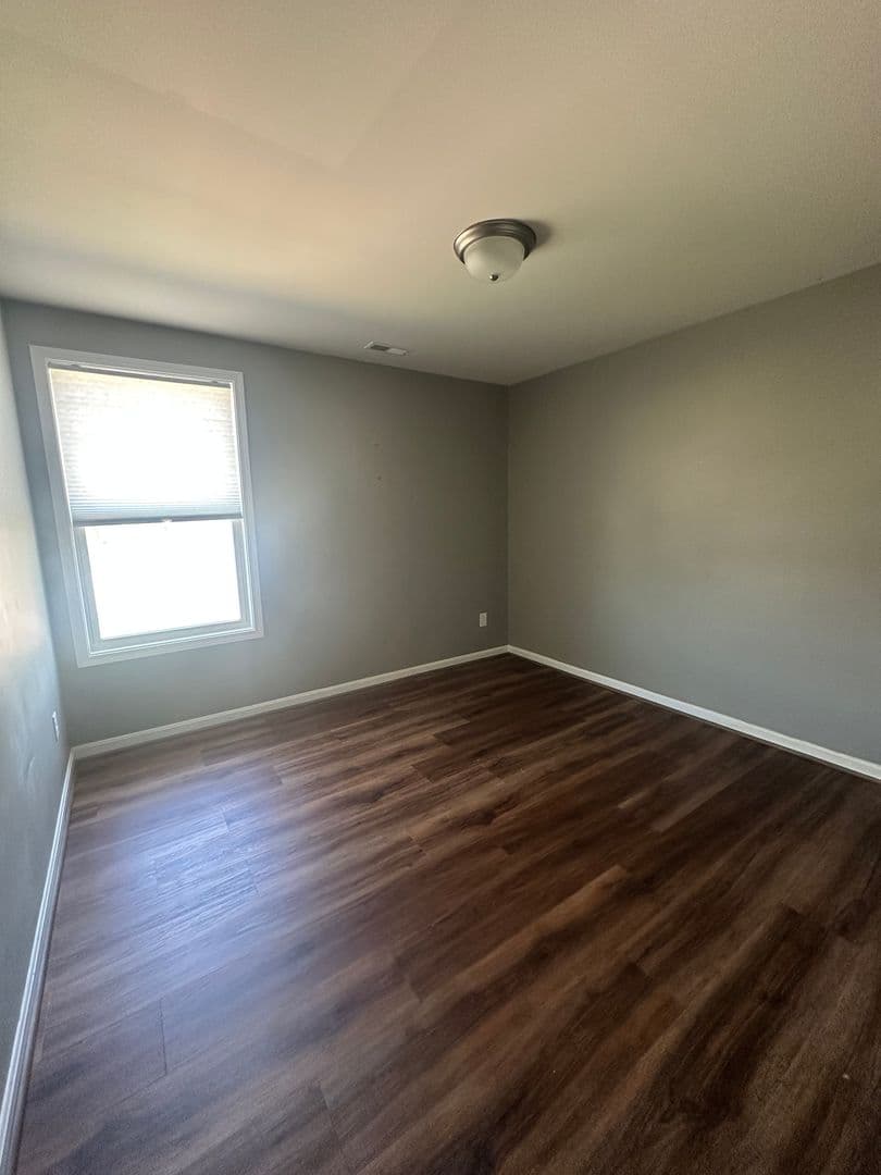 Louisvile House: 11812 Beacon Ct