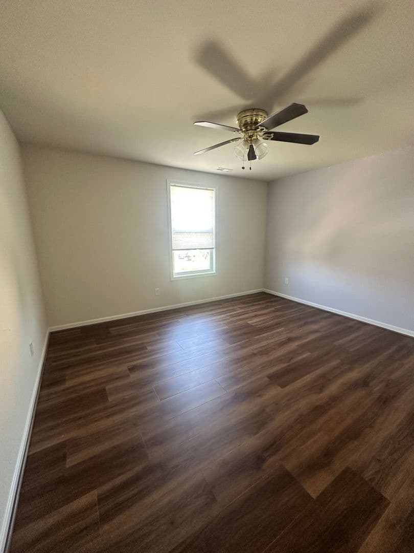Louisvile House: 11812 Beacon Ct