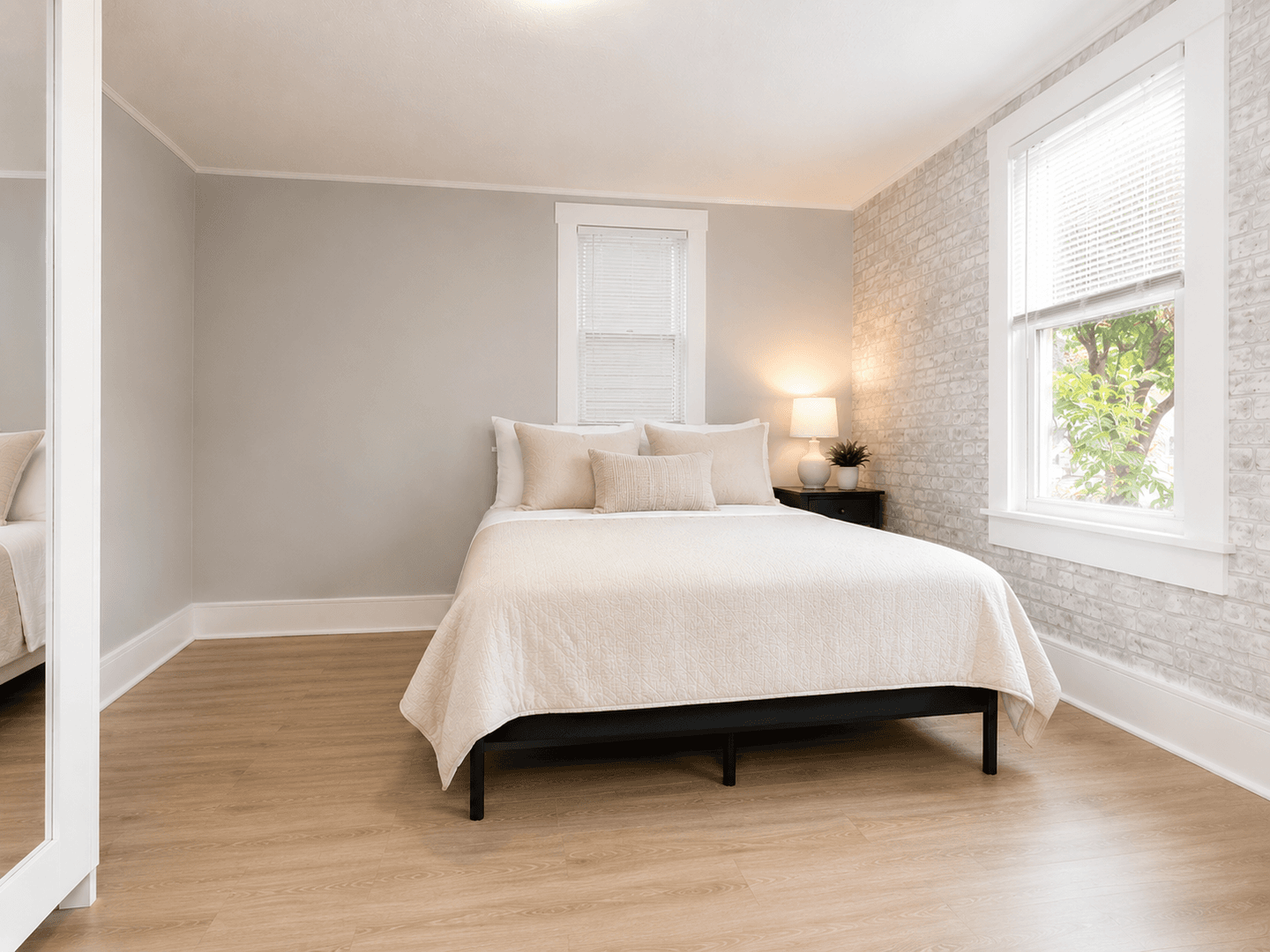 Louisville House: 433 Atwood St