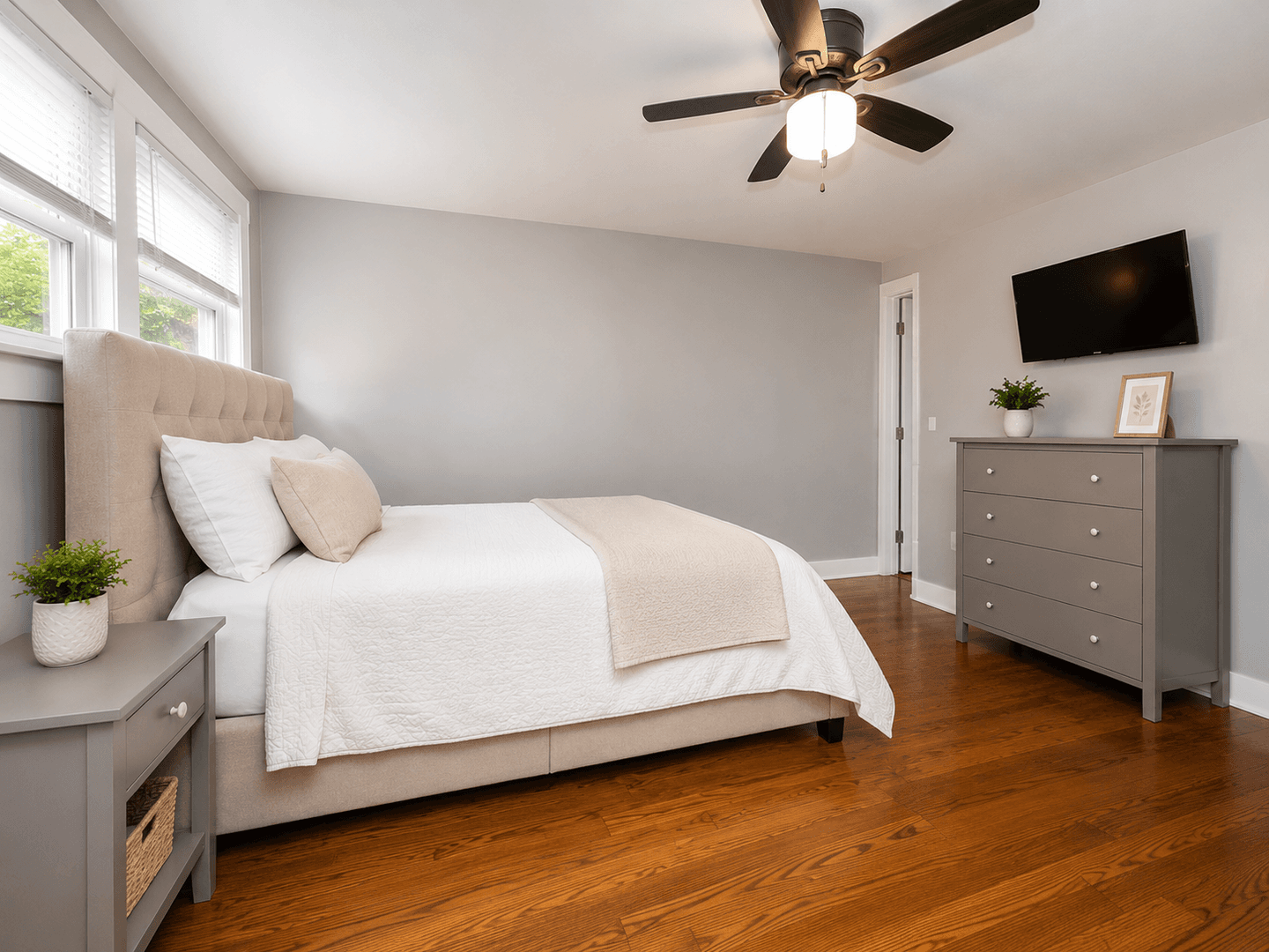 Louisville House: 433 Atwood St