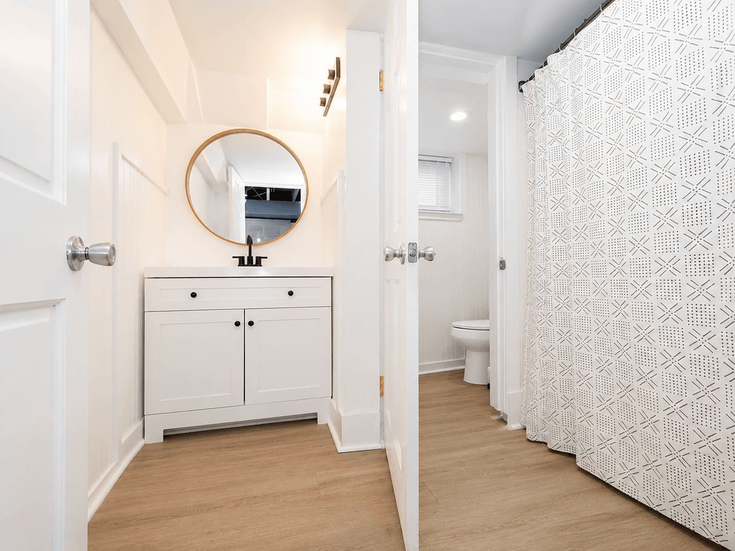 Louisville House: 433 Atwood St