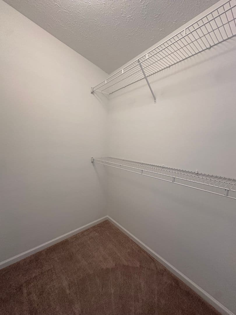 Louisville Condo: 10301 Trotters Pointe Dr #201