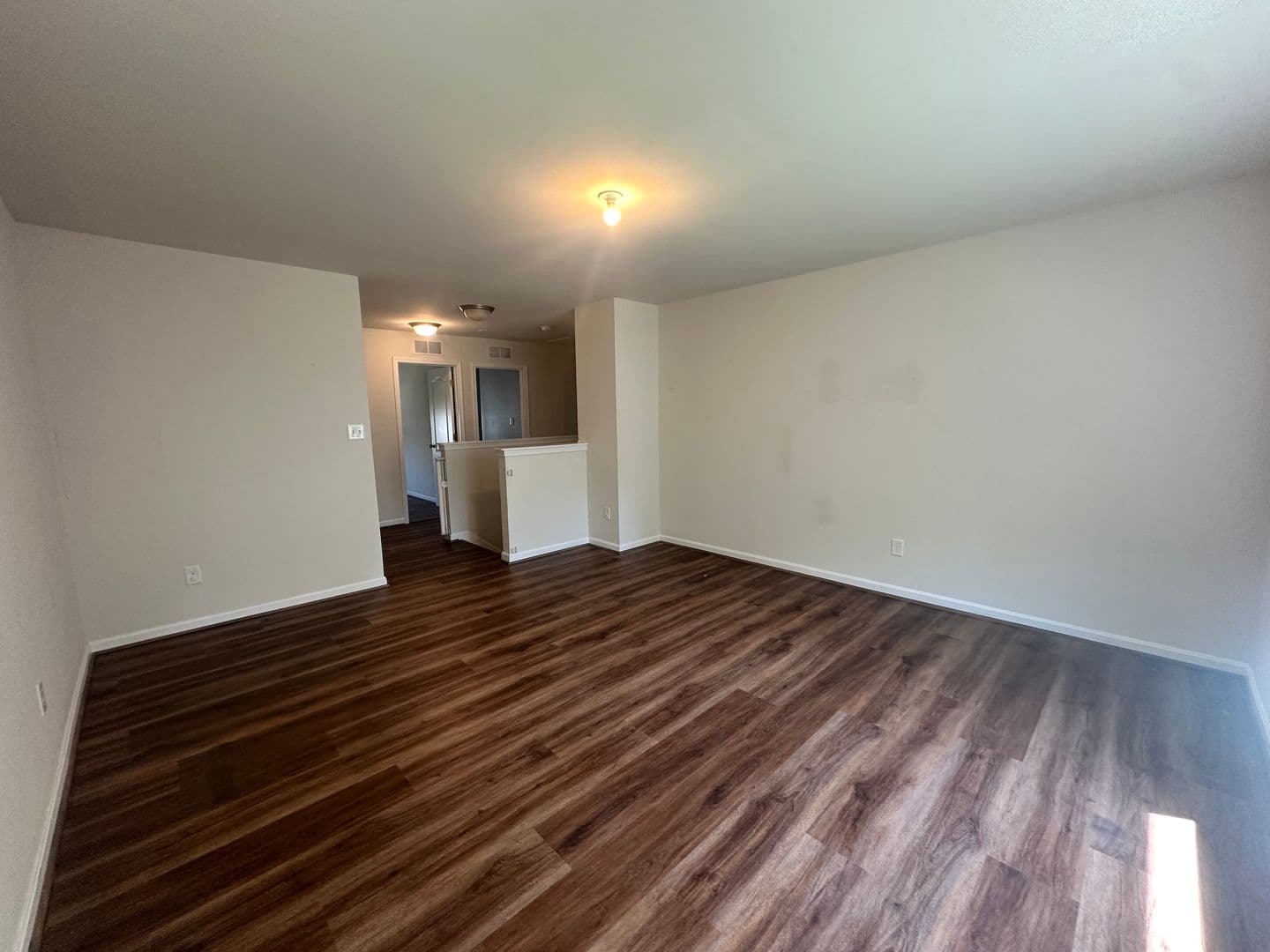 Louisvile House: 11812 Beacon Ct