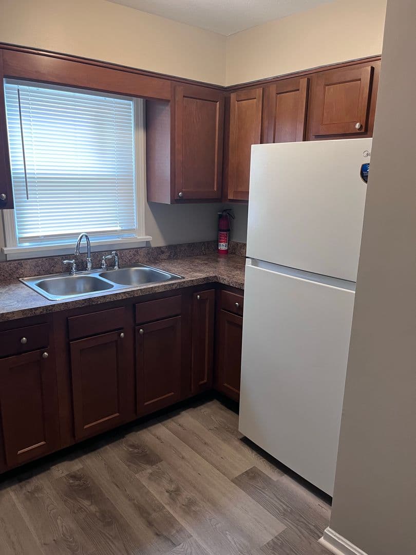 Louisville Apartment: 2012 Terril Lane