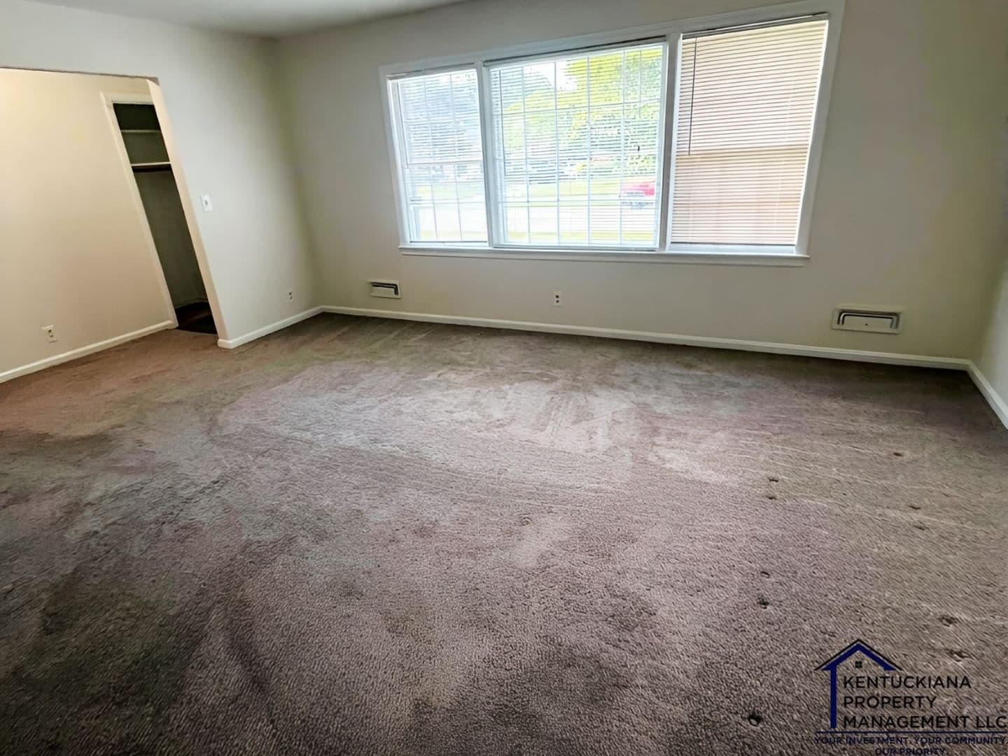 Louisville House: 9400 Habersham Dr