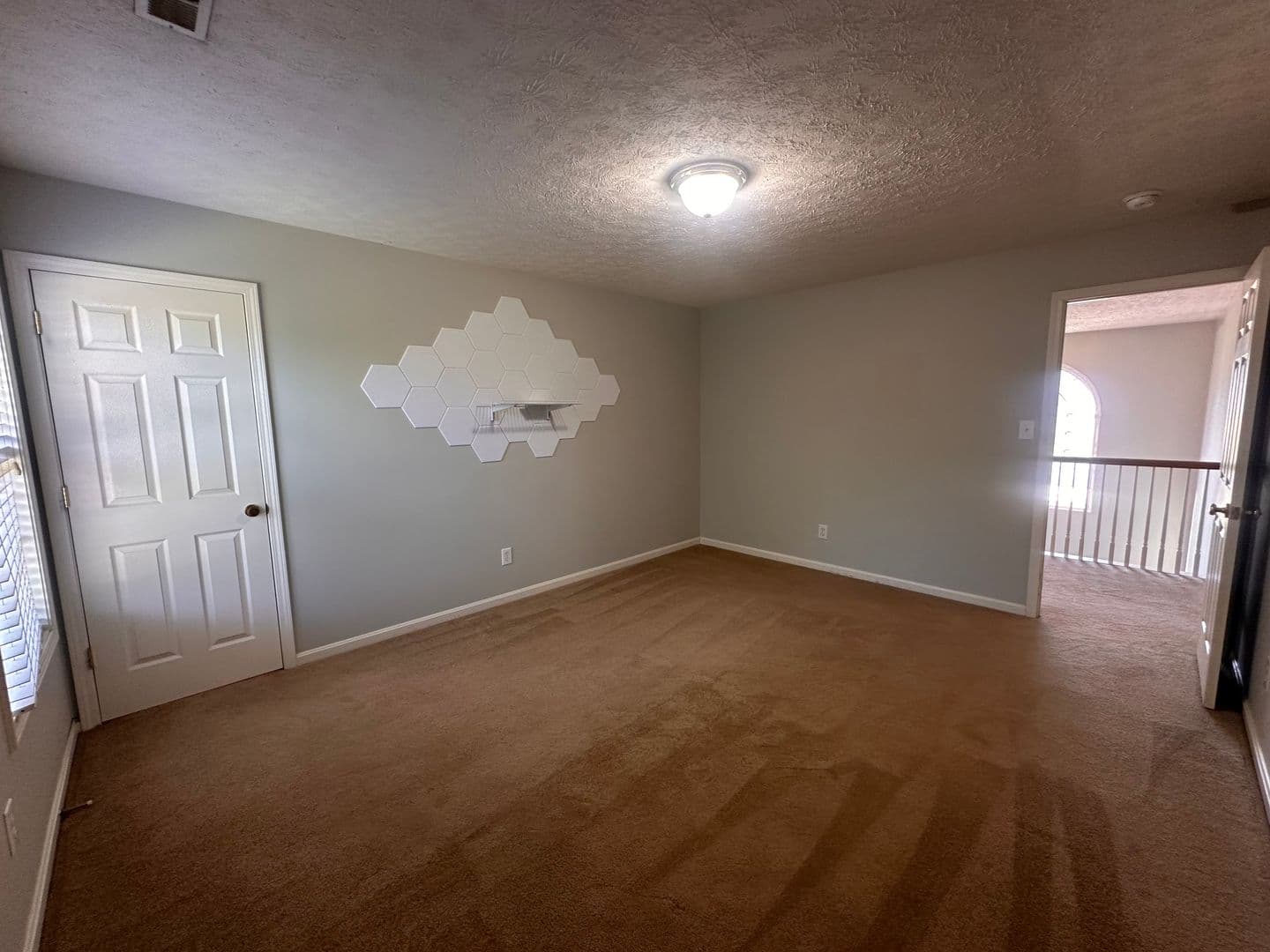 Prospect House: 9406 Harlow Ct