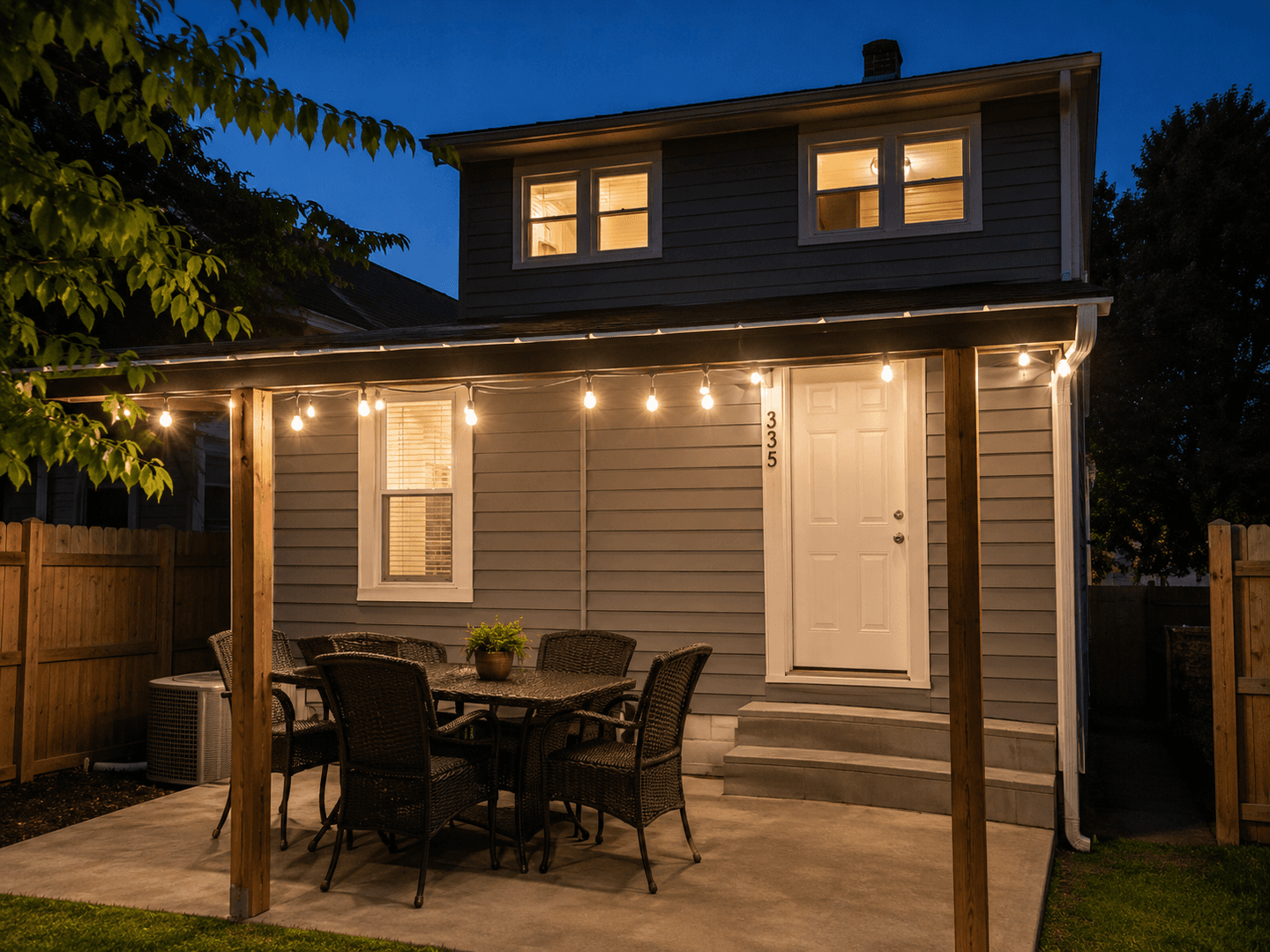 Louisville House: 433 Atwood St