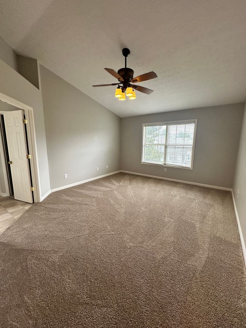 Prospect House: 9215 Eminence Court