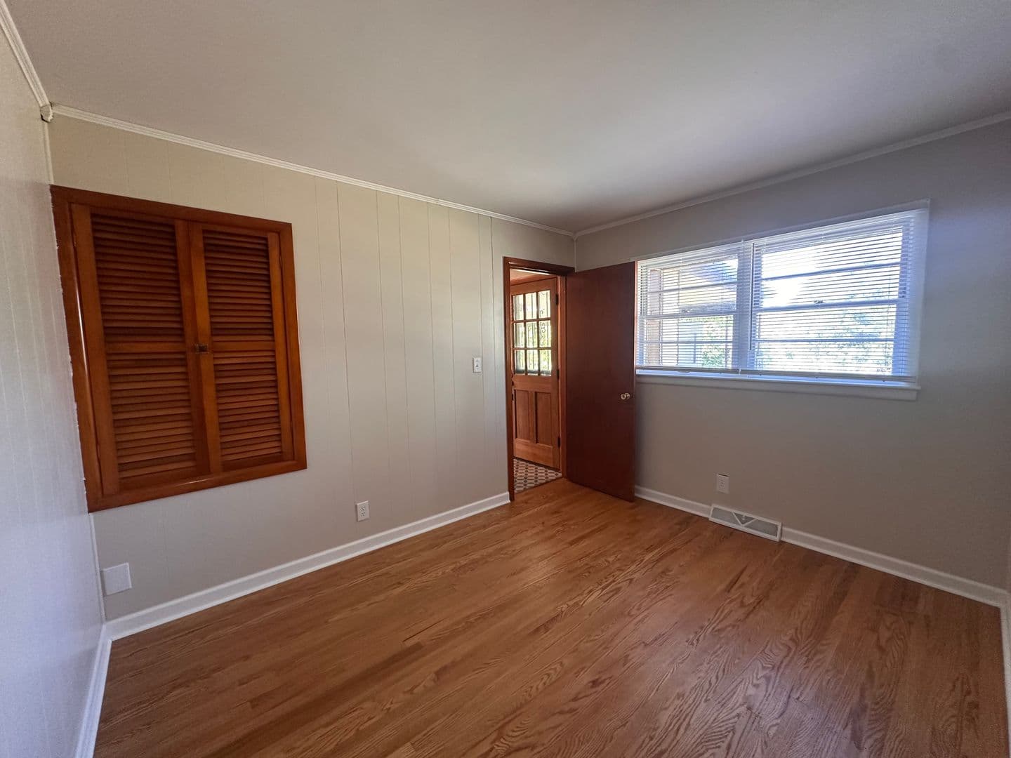 Louisville House: 4806 Imperial Terrace